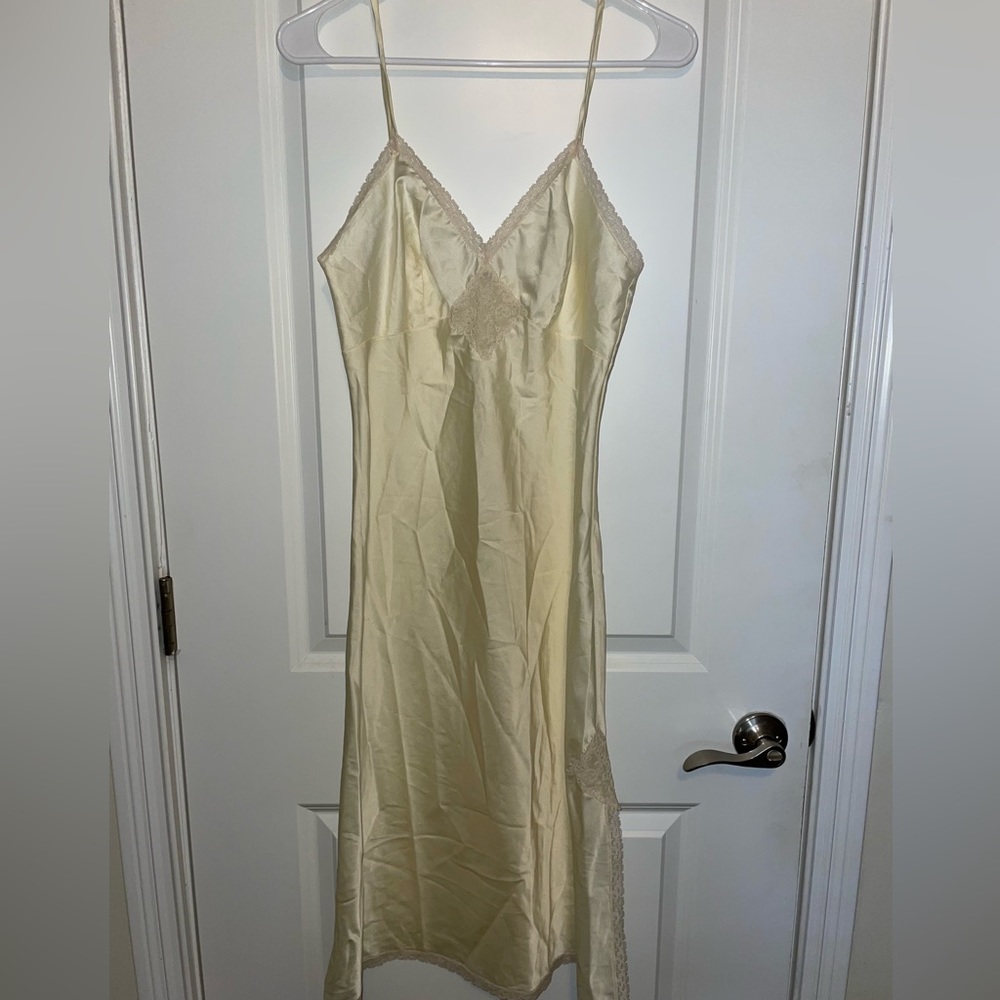 Vintage Dior Lingerie Size 4/6 - Cream Color